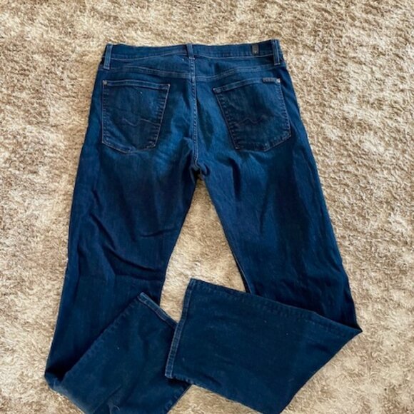 7 For All Mankind Austyn Straight Relaxed Jeans (33 X 33) - Picture 3 of 7